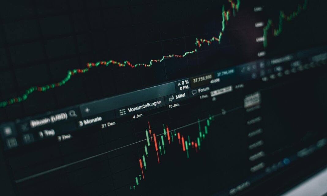 Why agility beats legacy in a digital world